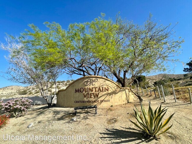 Foto del edificio - 3 br, 2 bath House - 64027 Alpine St.