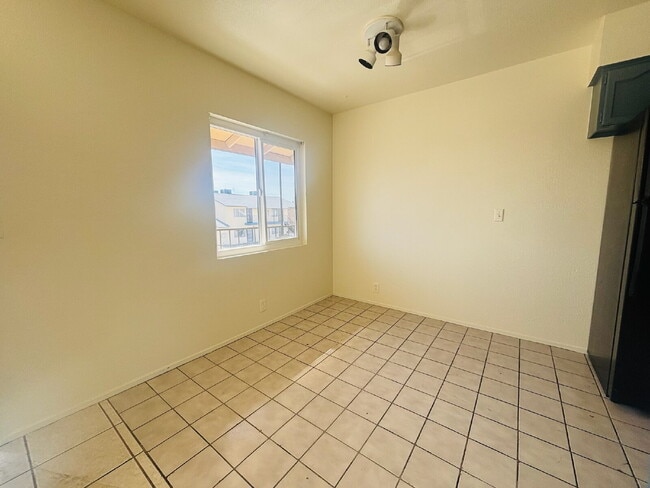 Building Photo - 4980 Apollostar Ct