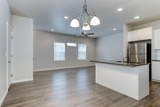 Building Photo - 2203 Ison Ct