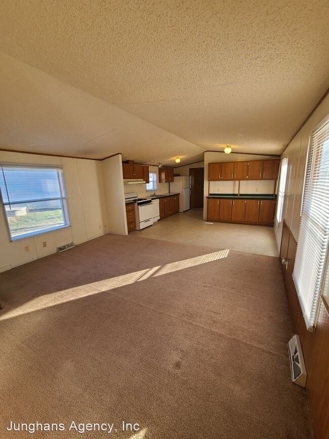 Building Photo - 3 br, 2 bath House - 109 Byrd