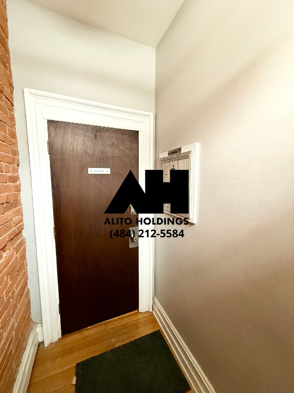 Foto del edificio - 1025 W Turner St