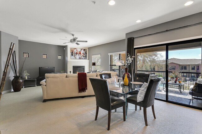 Foto del edificio - 21320 N 56th St