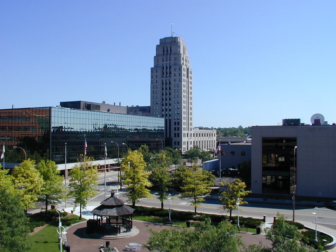 Foto principal - 45 E Columbia Ave