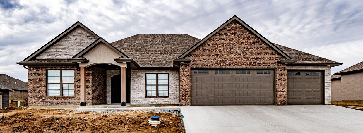 Primary Photo - 5955 Screaming Eagle Ln
