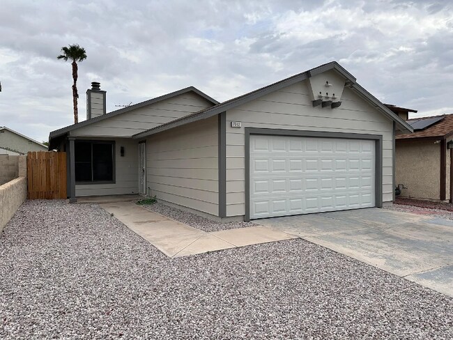 Building Photo - 7012 Cornflower Dr