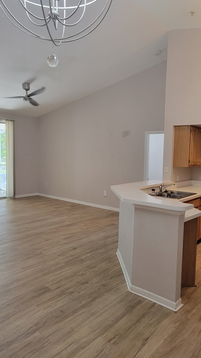Building Photo - 13028 Plantation Park Cir