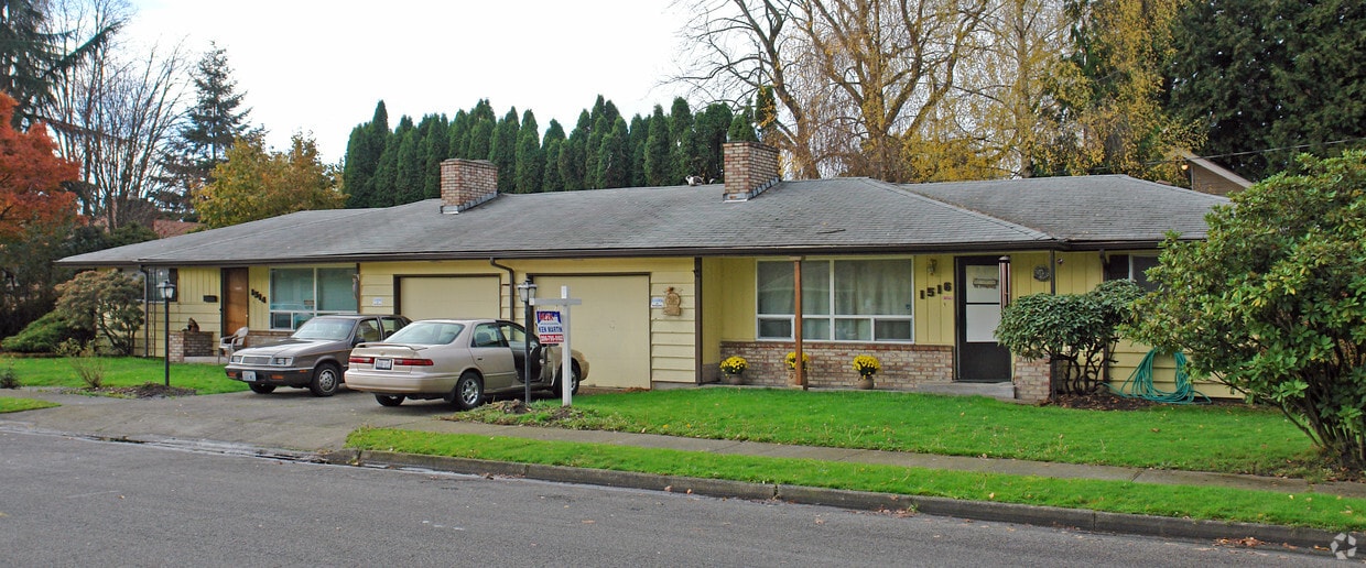 Building Photo - 1514-1516 Lawrence Ave