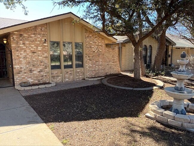 Building Photo - For Lease - 4660 Lemonwood Ln - Odessa TX