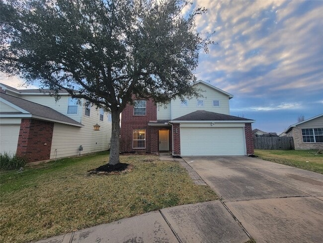 Building Photo - 2410 Lakecrest Village Ct