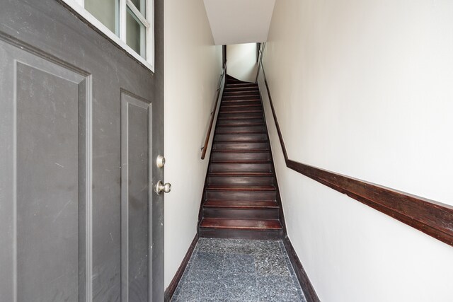 Foto del edificio - 3510 N Pulaski Rd