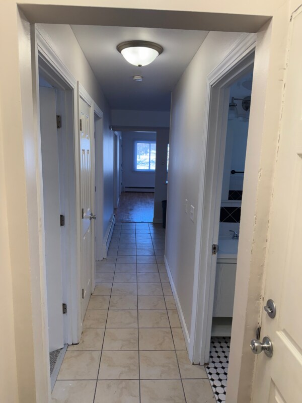 Foto del edificio - 3829 Lake Dr