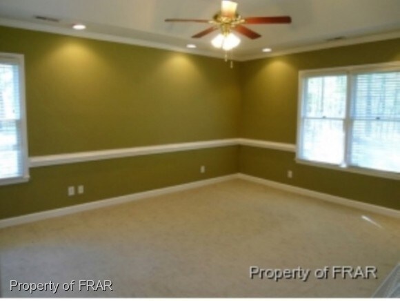 Building Photo - 260 Lick Creek Dr