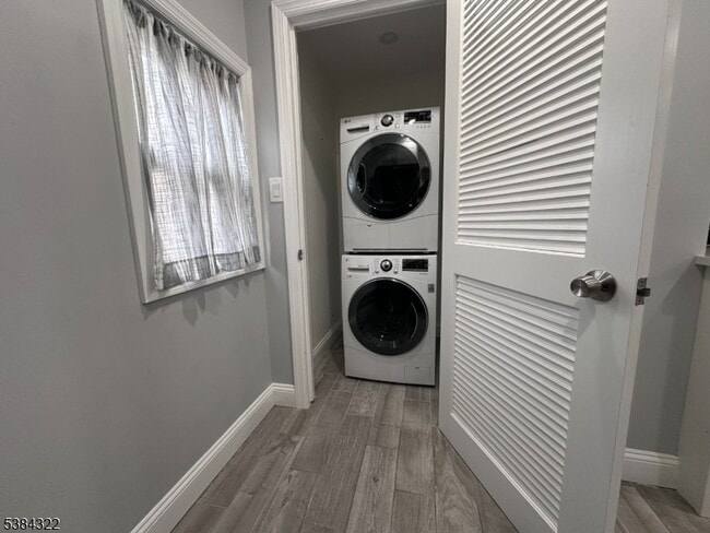 Foto del edificio - 109 Arlington Blvd