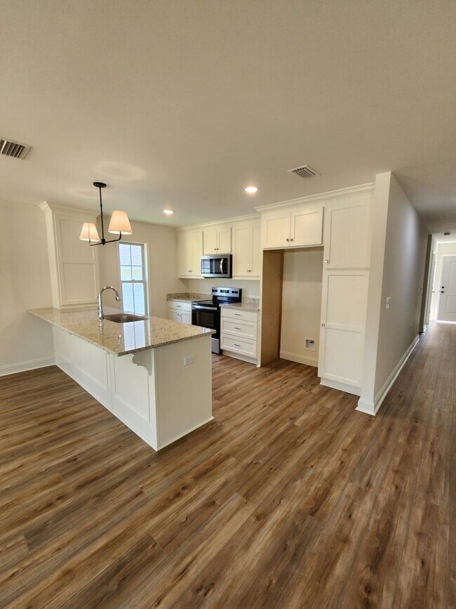 Building Photo - 4049 Colbie Way