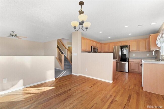 Foto del edificio - 9811 Marmot Ridge Cir