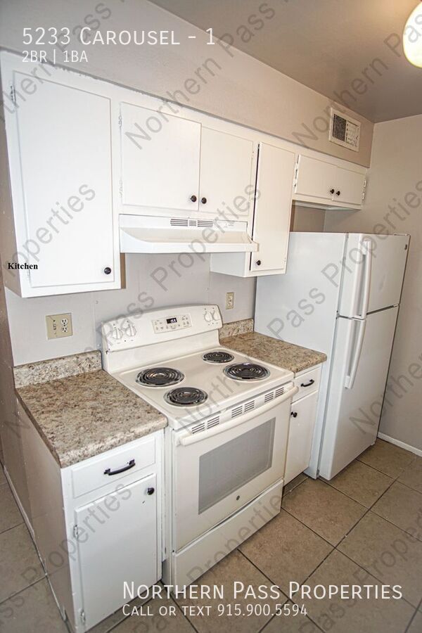 Building Photo - Charming 2-Bedroom, 1-Bathroom Apartment! ...