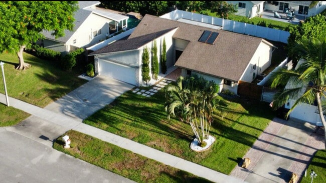 Building Photo - 1523 Gallinule Dr