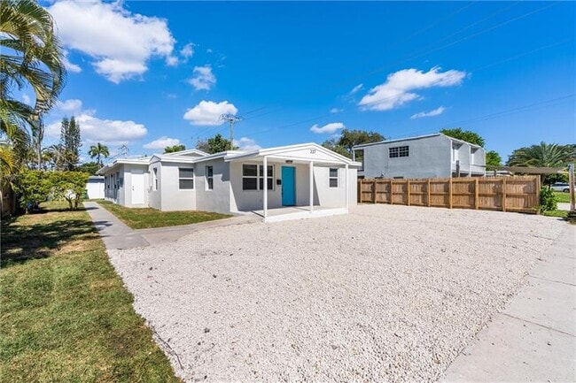 Foto del edificio - 337 SW 21st St