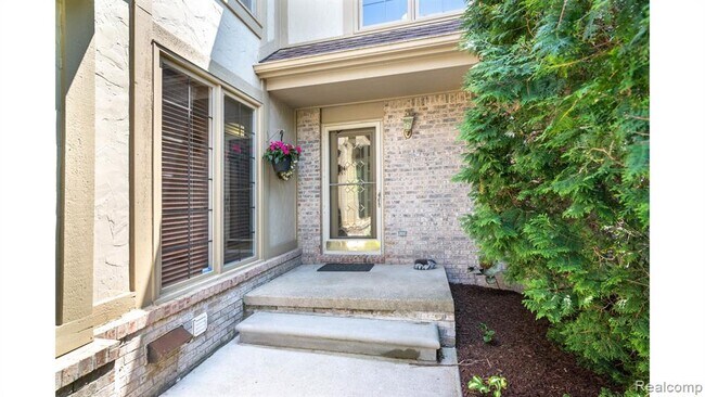 Foto del edificio - 2734 Winter Garden Ct