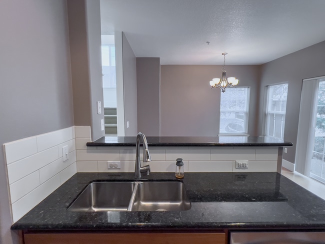 Building Photo - Enjoy this 3 Bedroom 2.5 Bathroom End Townhome ~ 2 Car Garage + Washer & Dryer! Great Cedar Mill ...