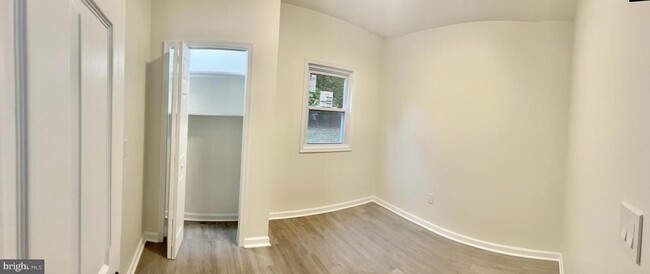 Building Photo - 10971 Clara Barton Dr