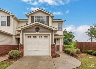 Building Photo - 749 Majestic Dr