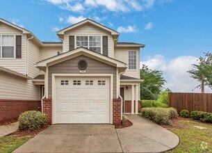 Building Photo - 749 Majestic Dr