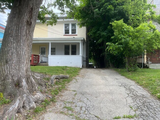 Photo - Newly Renovated 3 Bedroom House