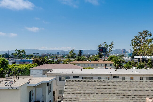 Foto del edificio - 2408 34th St