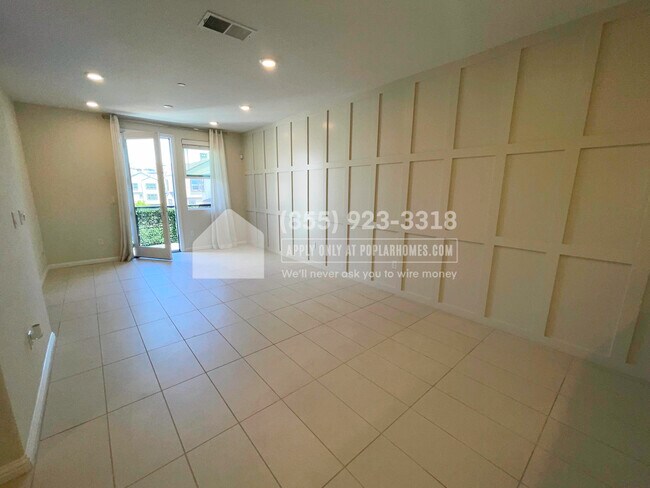 Foto del edificio - 1407 Cherry Cir