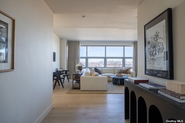 Foto del edificio - 131-01 40th Rd