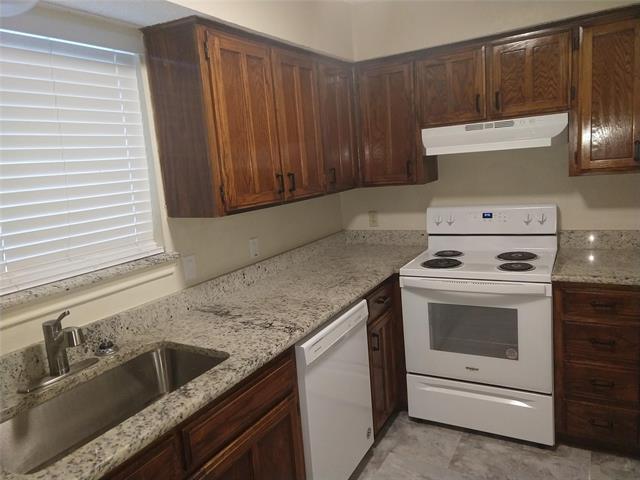 Foto del edificio - 2110 Valleywood Dr