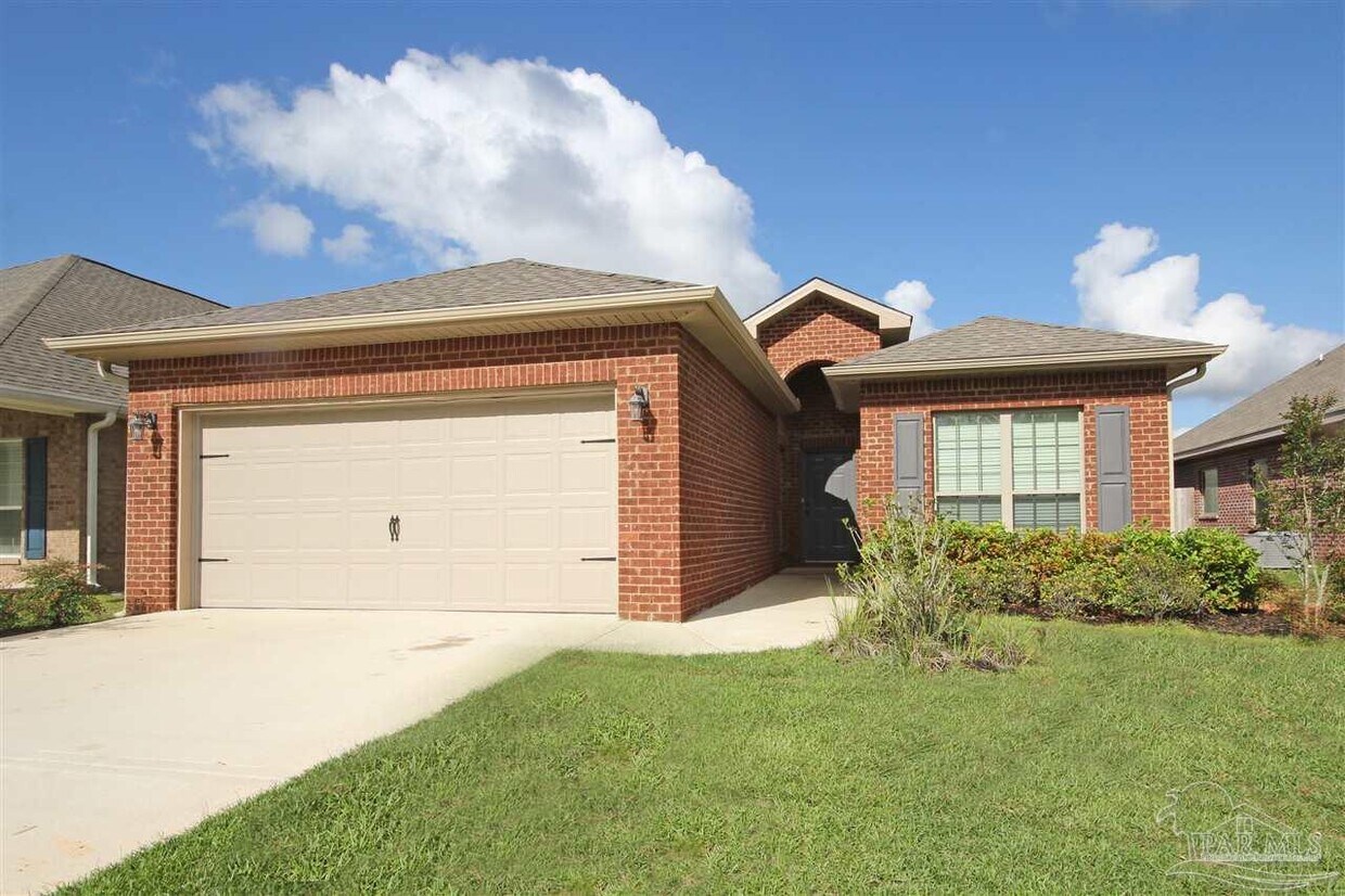 Foto principal - 2231 Somerville Ct