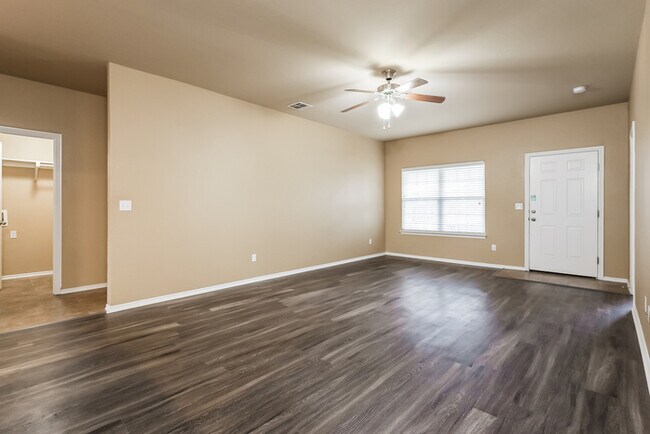 Foto del edificio - 11813 NW 131st St