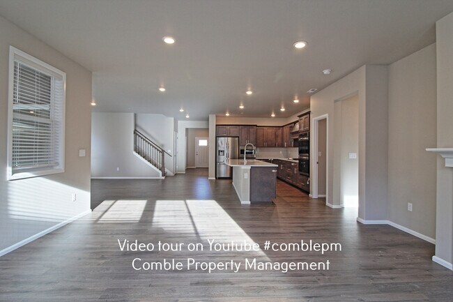 Foto del edificio - 8815 NE 199th Pl