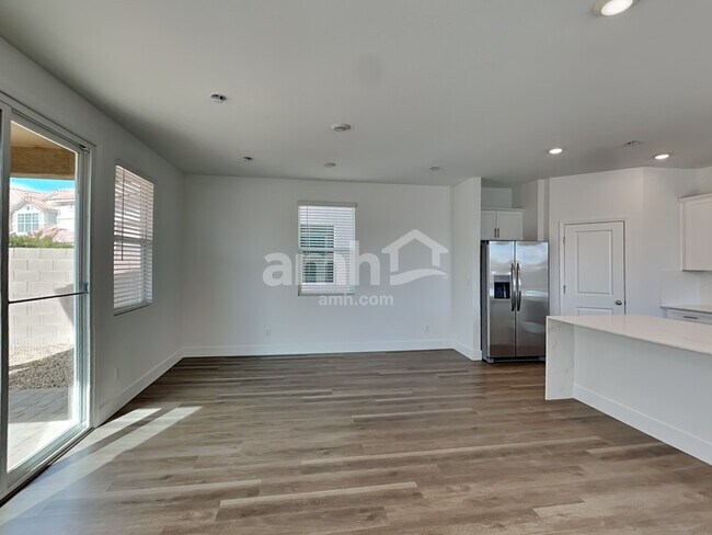 Foto del edificio - 5783 Morgans Mile Street