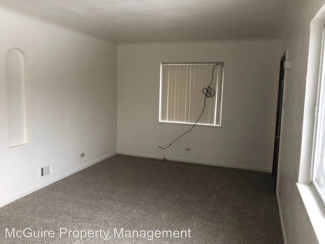 Building Photo - 2 br, 1 bath House - 1567 Tamarac Street