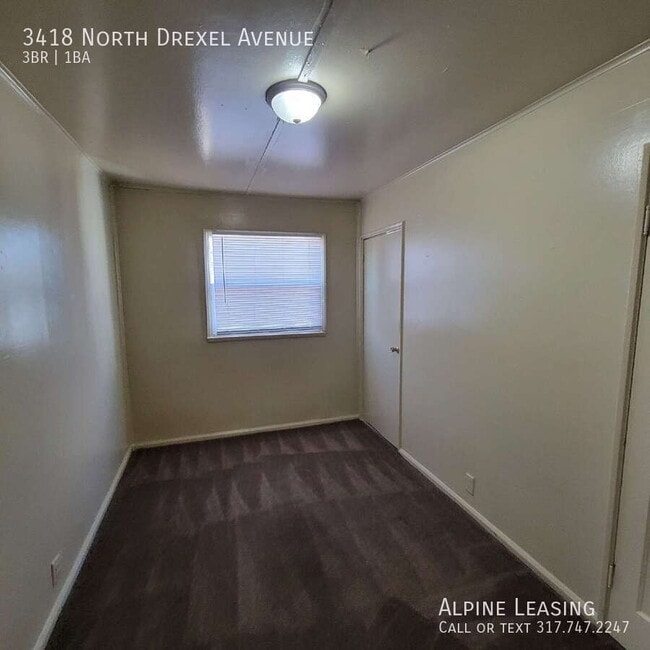 Building Photo - 3418 N Drexel Ave