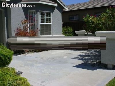 Fotografía del edificio - 844 Fieldstone Ct