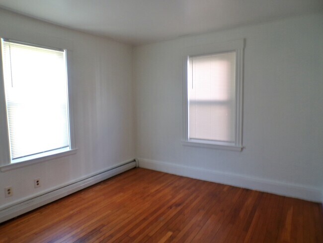 Foto del edificio - 24 Hanover Cir