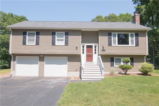 Building Photo - 521 Daly Rd