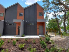 Building Photo - 5924 S Congress Ave
