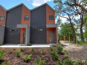 Building Photo - 5924 S Congress Ave