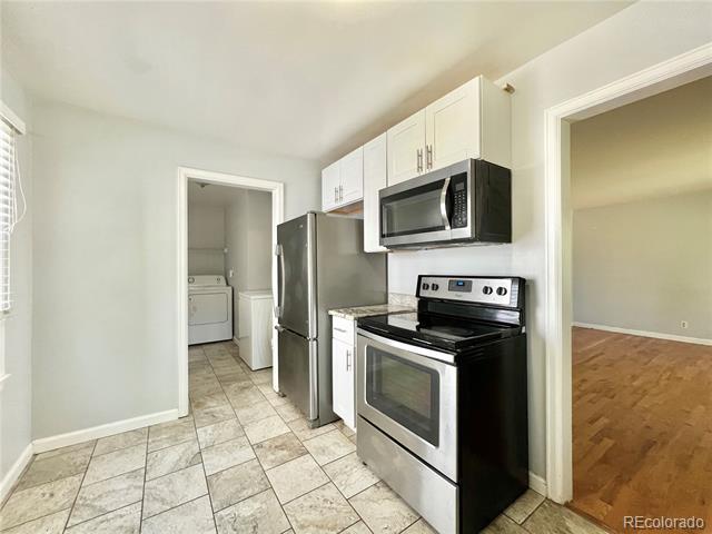Building Photo - 2216 Elmira St