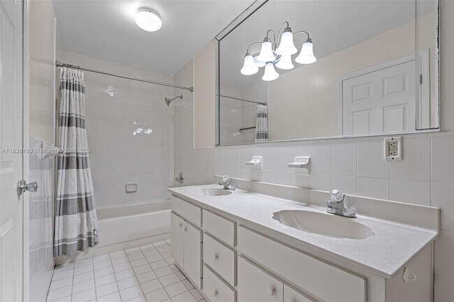 Foto del edificio - 9034 SW 163rd Terrace