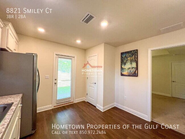 Foto del edificio - 8821 Smiley Ct