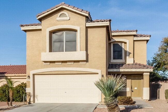 Building Photo - 2809 E Cherry Hills Dr