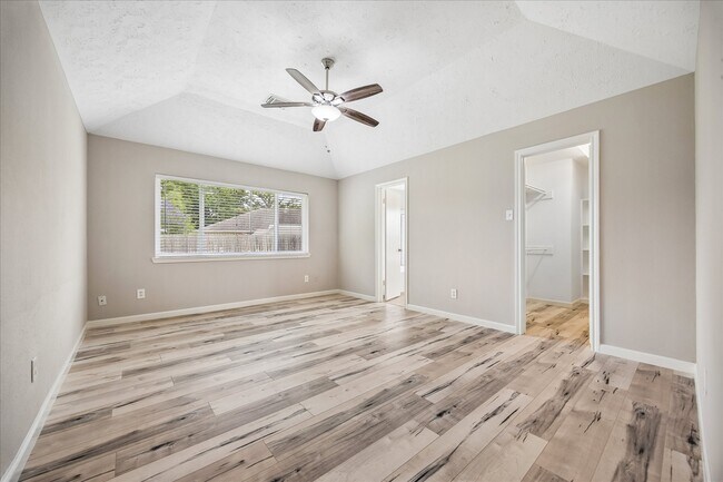 Building Photo - 2414 Chelston Ct