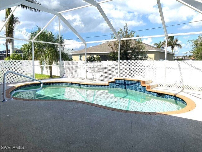 Foto del edificio - 1733 SW 40th Terrace