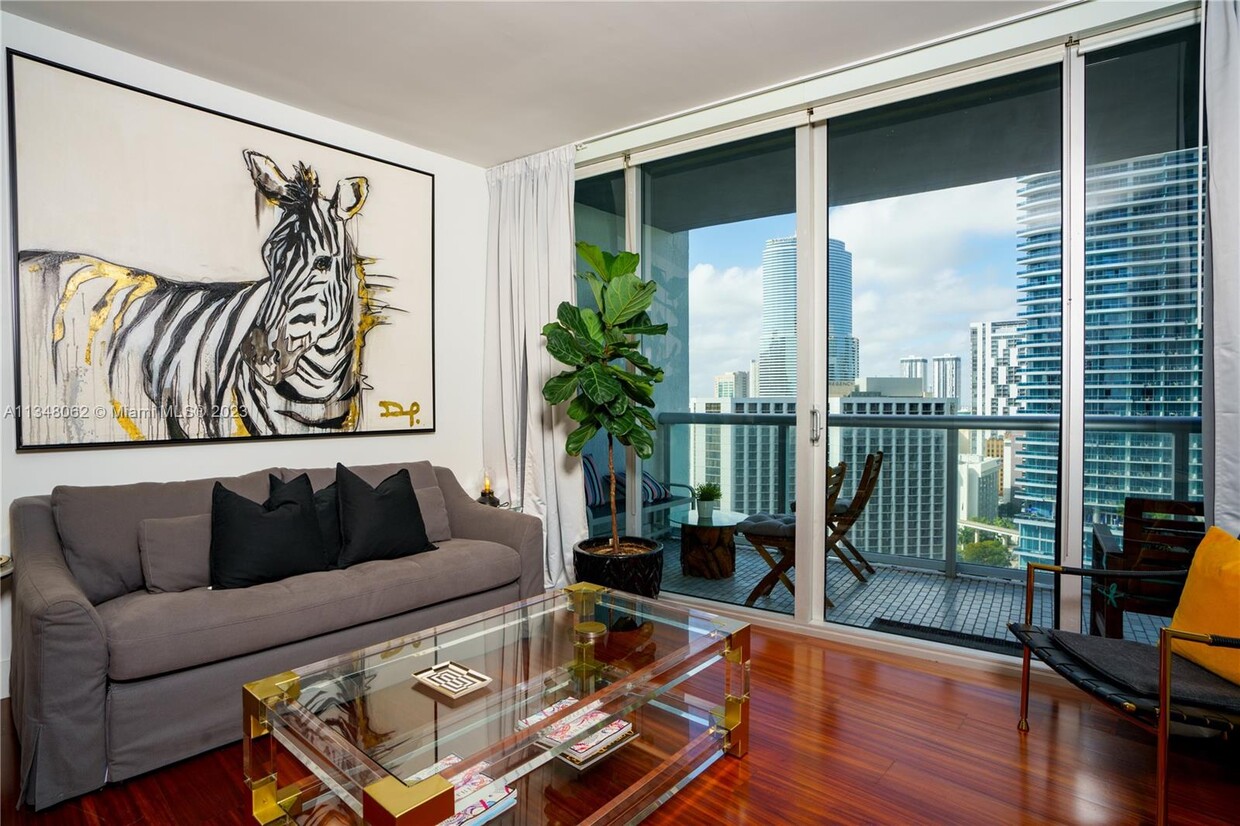 Foto principal - 485 Brickell Ave